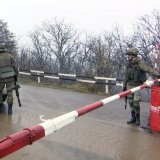 Les soldats doivent garantir la libre circulation entre l'Arménie et le Nagorny Karabakh via le corridor de Latchine, seul axe routier reliant l'Arménie à l'enclave.